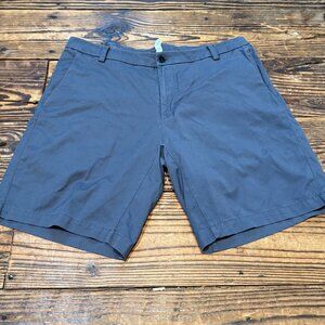 lululemon athletica Gray Men's Flat Front Shorts 38 waist